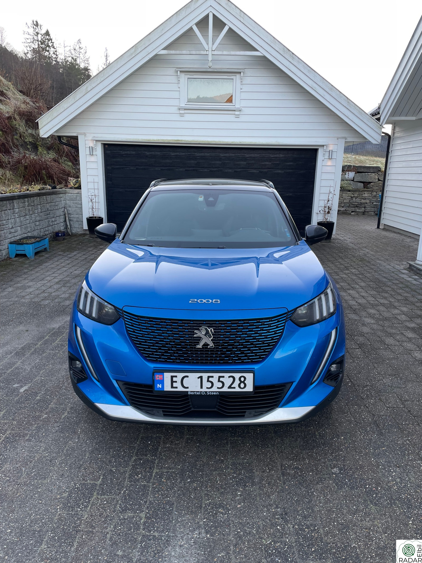 PEUGEOT 2008 GT 136hk