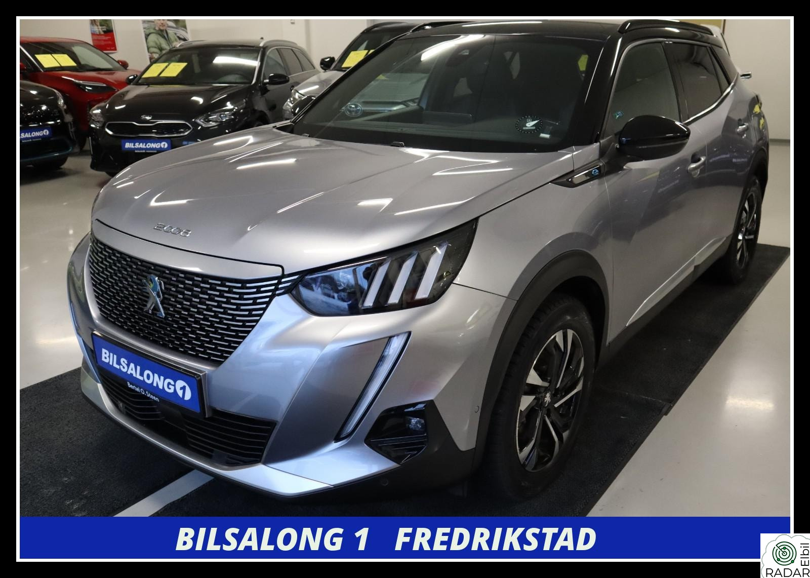 PEUGEOT 2008 GT,Toppmodell,Panorama,Navi,Helskinn,++