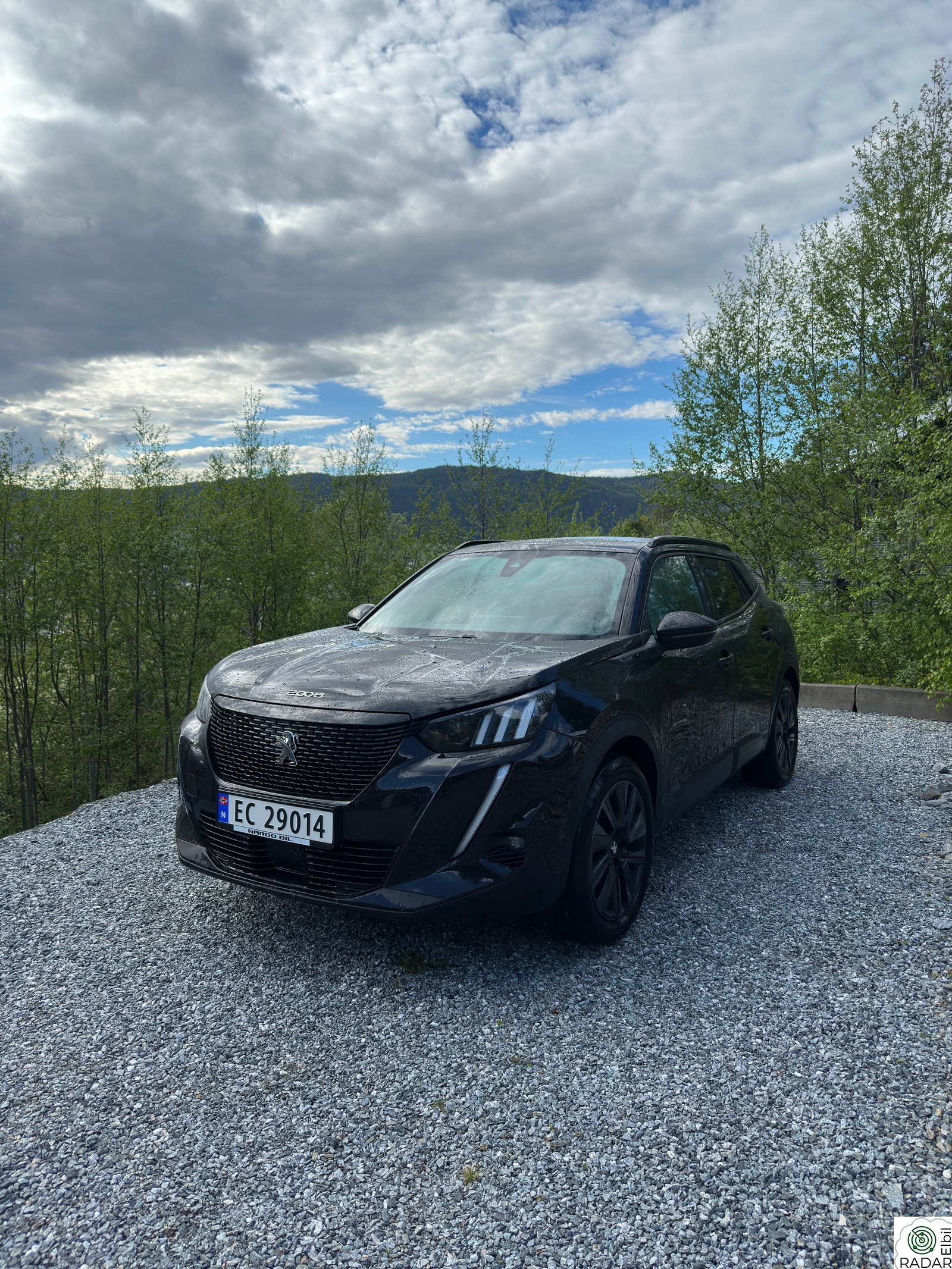 PEUGEOT 2008 GT Pack 136hk