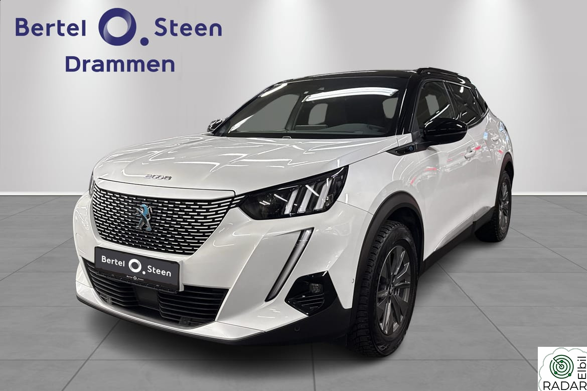 PEUGEOT 2008 GT 136 hk/ Adaptiv cruisekontroll / Navi / Keyless