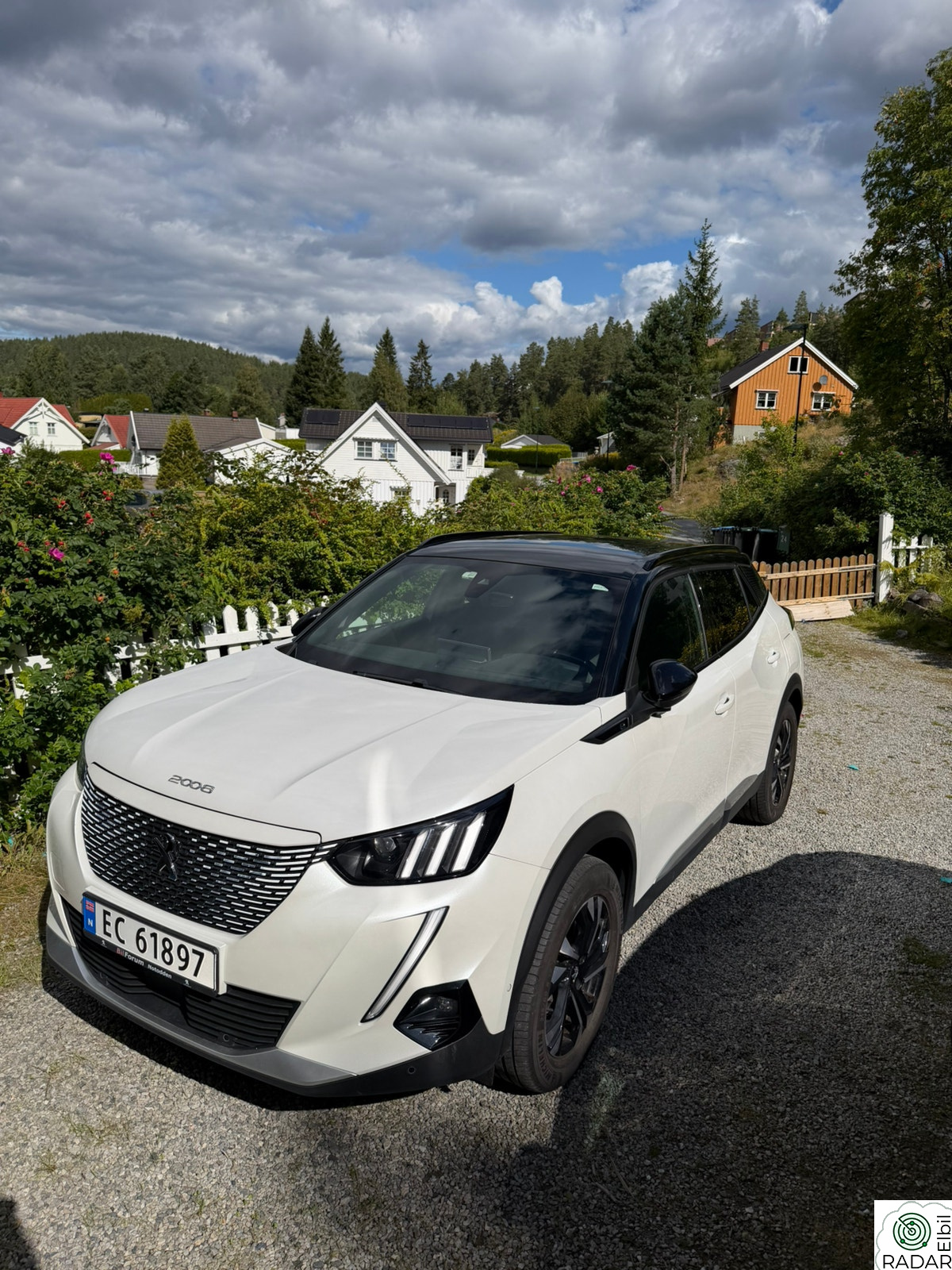 PEUGEOT 2008 GT 136hk