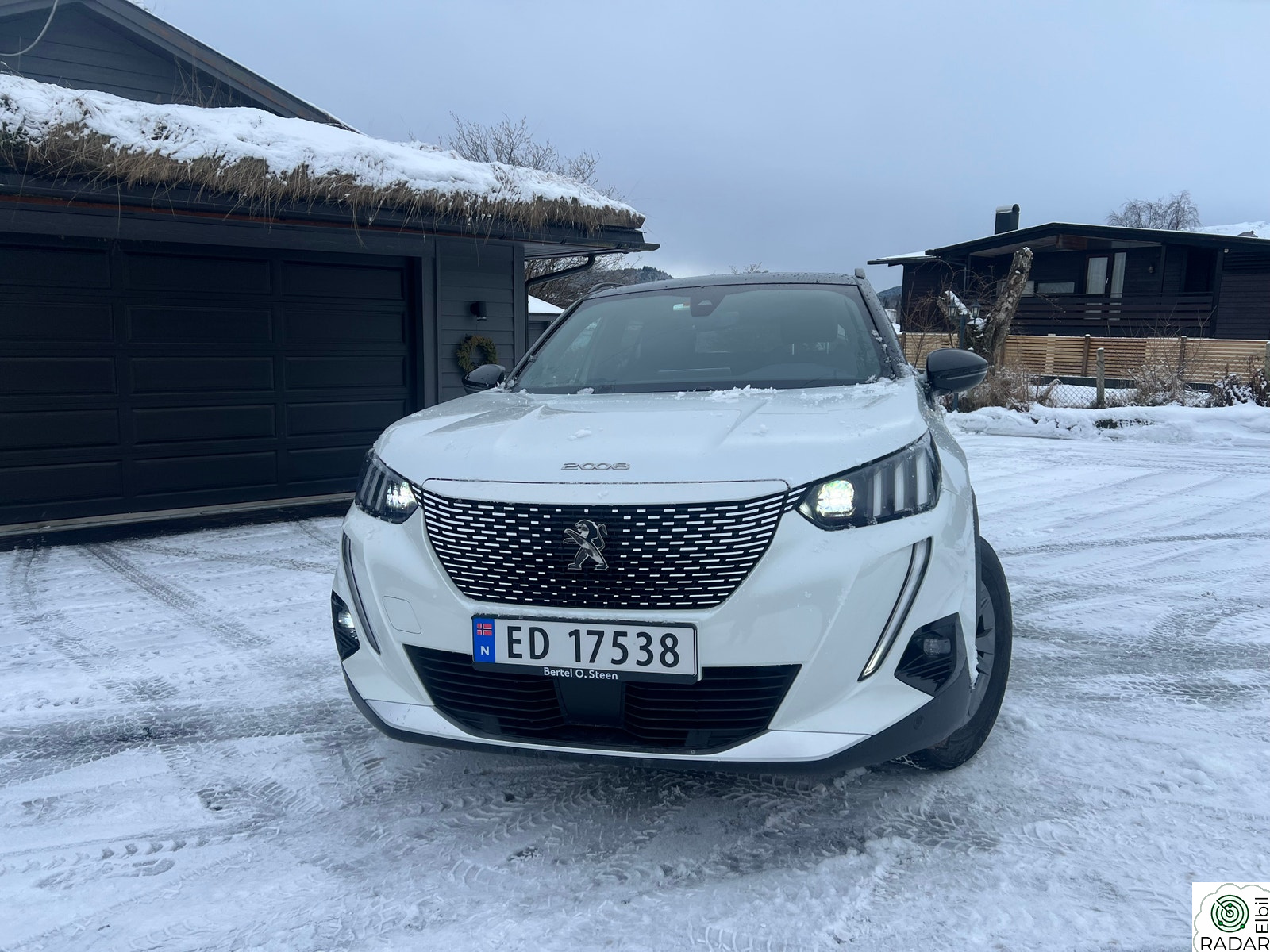 PEUGEOT 2008 GT 136hk