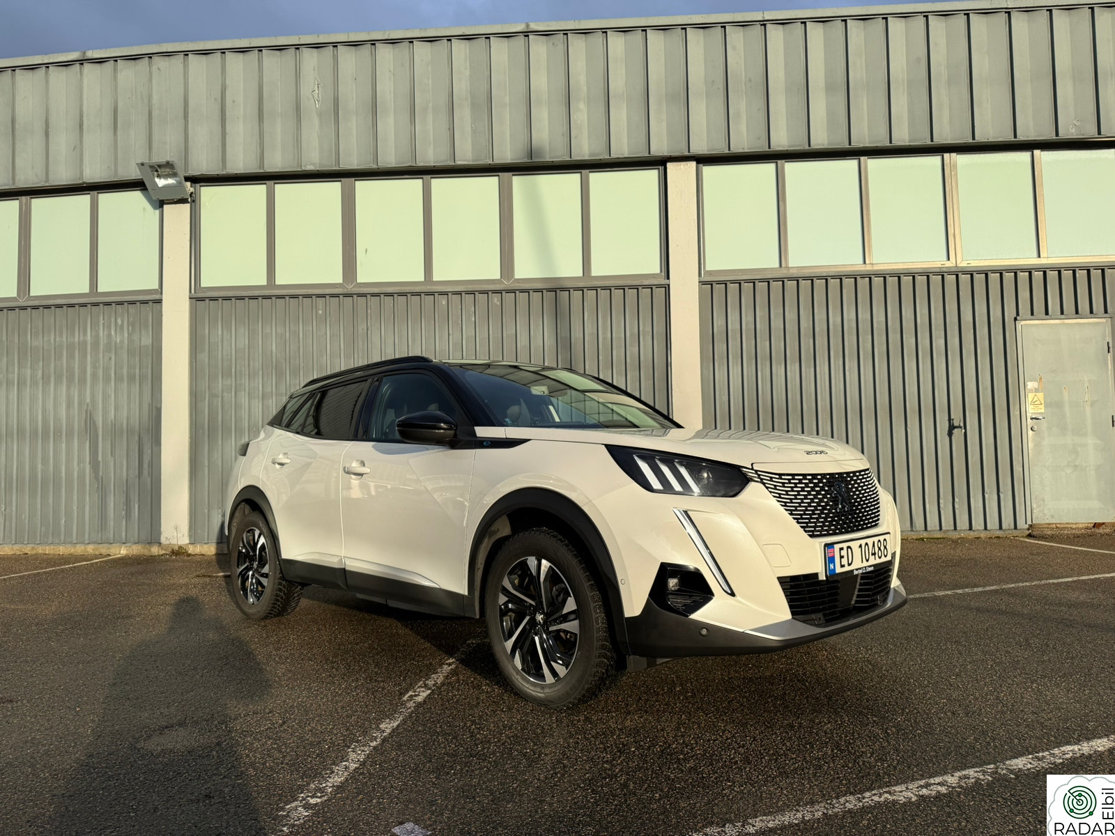PEUGEOT 2008 GT 136hk