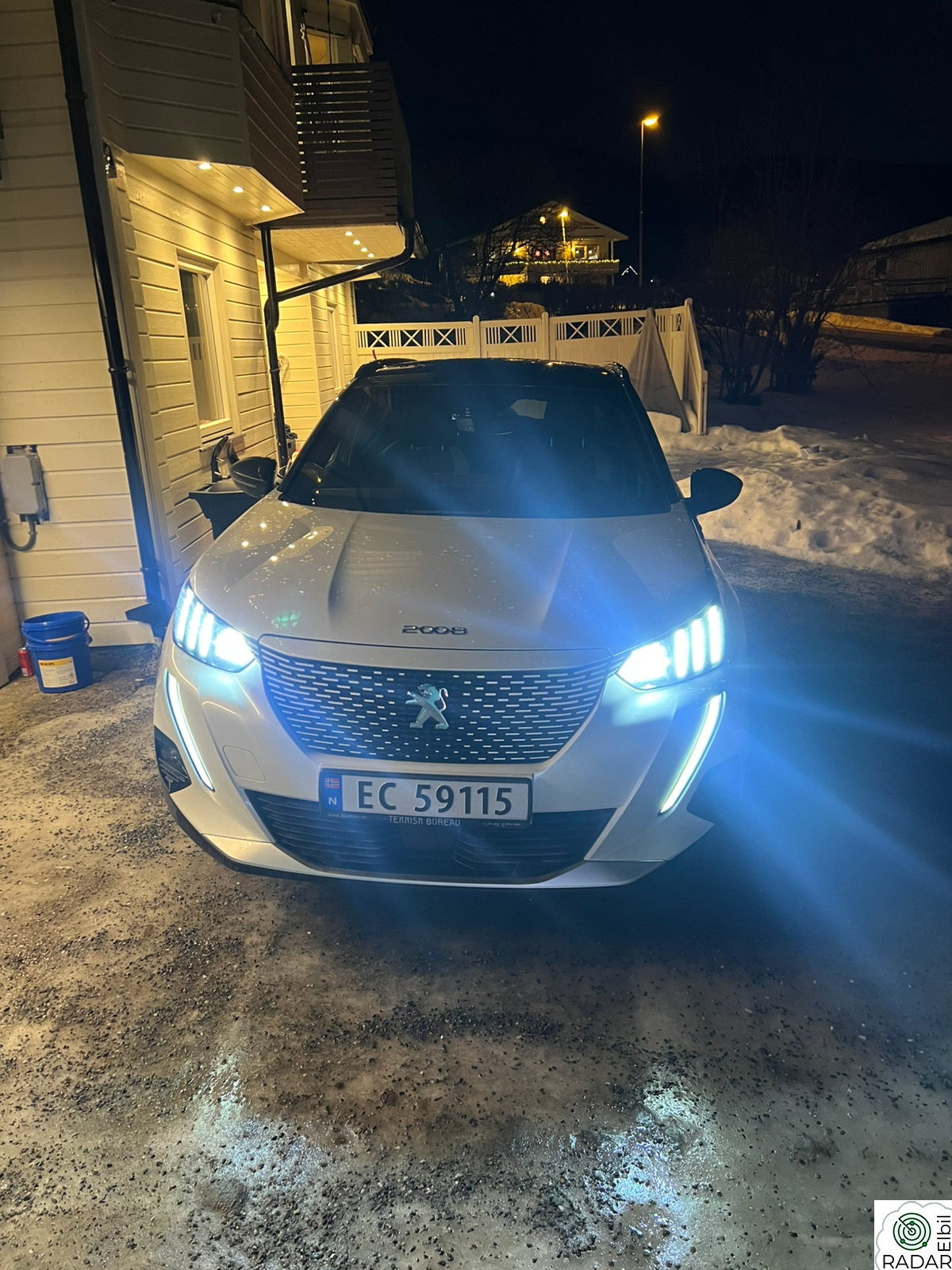 PEUGEOT 2008