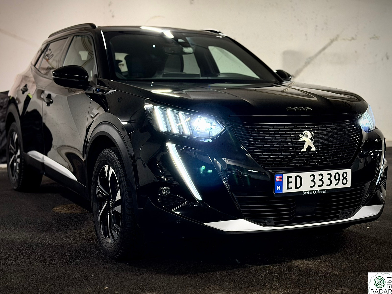 PEUGEOT 2008 GT Pack 136hk