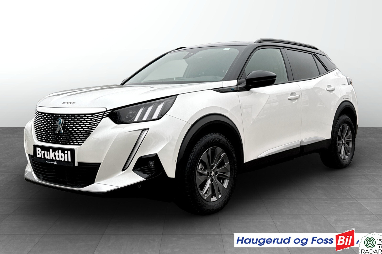 PEUGEOT 2008 GT 136hk AdaptivCruise,Navigasjon,Delskinn,Ryggekamera