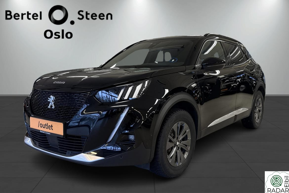 PEUGEOT 2008 GT Pack 136 hk/ ADAPT. CRUISE / RYGGEKAM/NAVIGASJON