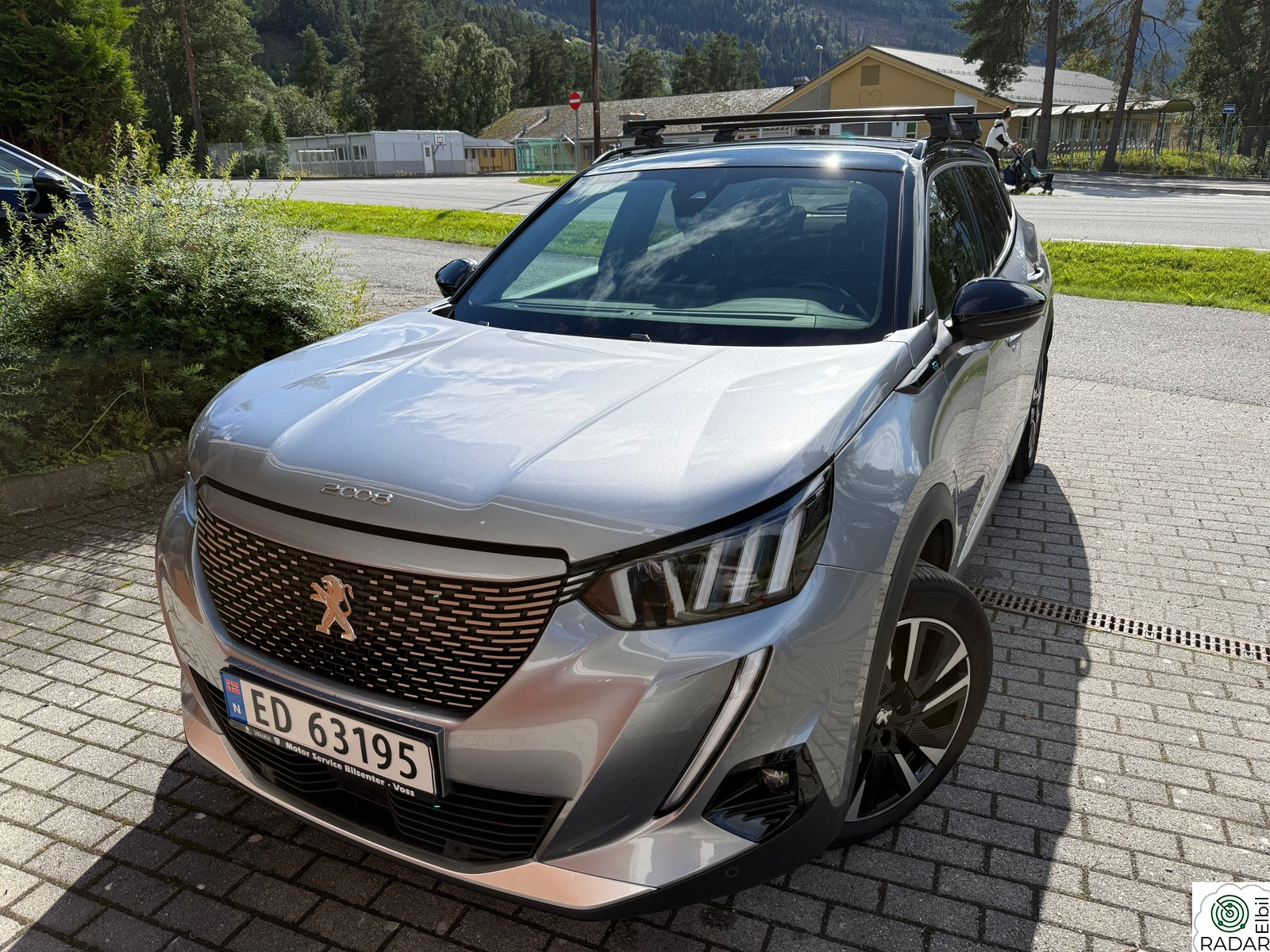 PEUGEOT 2008 GT