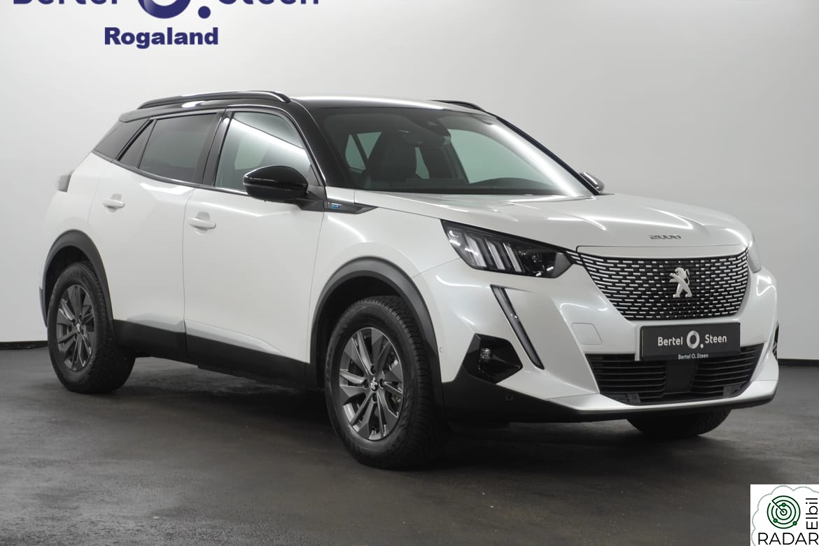 PEUGEOT 2008 GT 136 hk