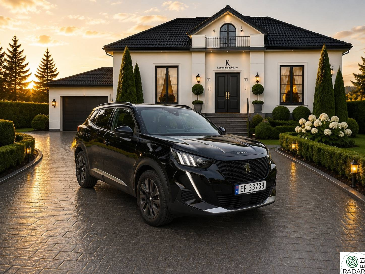 PEUGEOT 2008 Peugeot e-2008 GT  Topputstyrt | Panorama | Alcantar