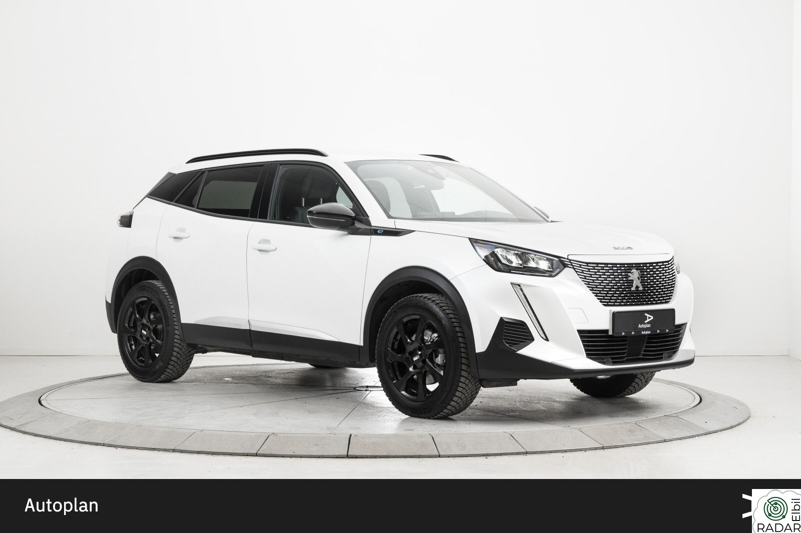 PEUGEOT 2008 Allure 136hk Lav km! Cruise/Kamera/LED/CarPlay