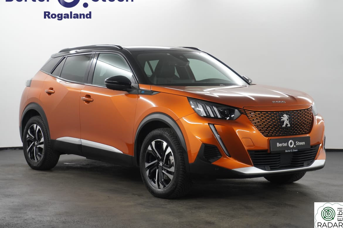 PEUGEOT 2008 GT 136 hk