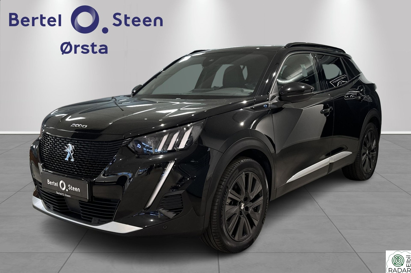 PEUGEOT 2008 GT I Panoramaglasstak