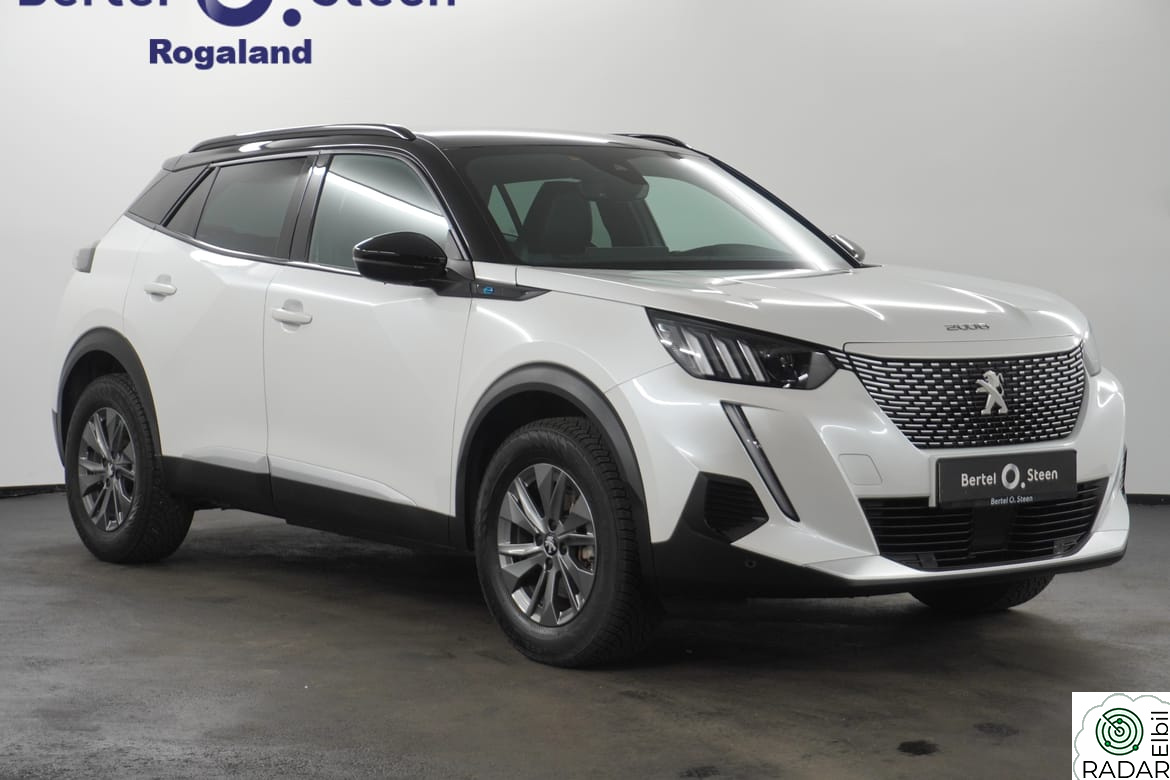 PEUGEOT 2008 GT 136 hk