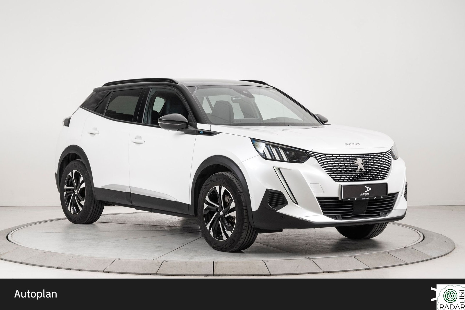 PEUGEOT 2008 GT | ACC | KAMERA | CARPLAY | LED