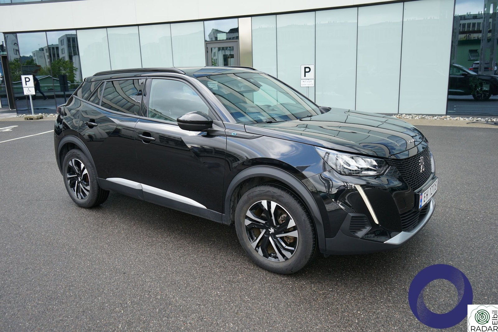 PEUGEOT 2008 Allure