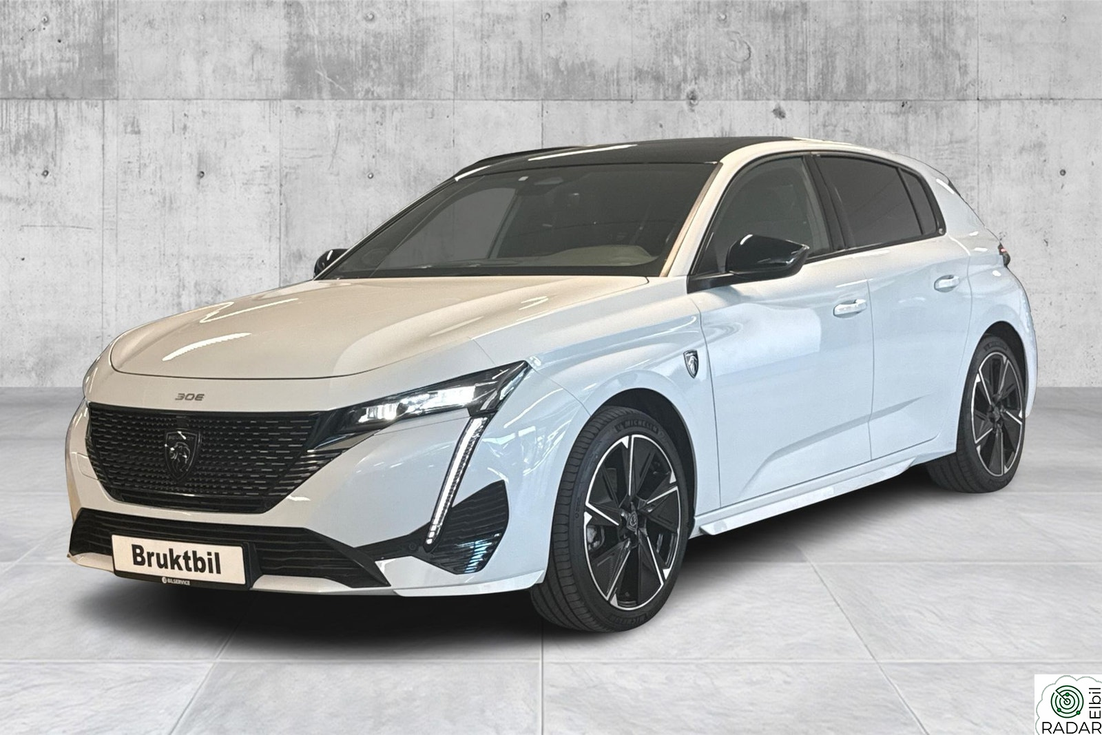 PEUGEOT 308 GT / Panorama / LED / Alcantara / 360 / Navi