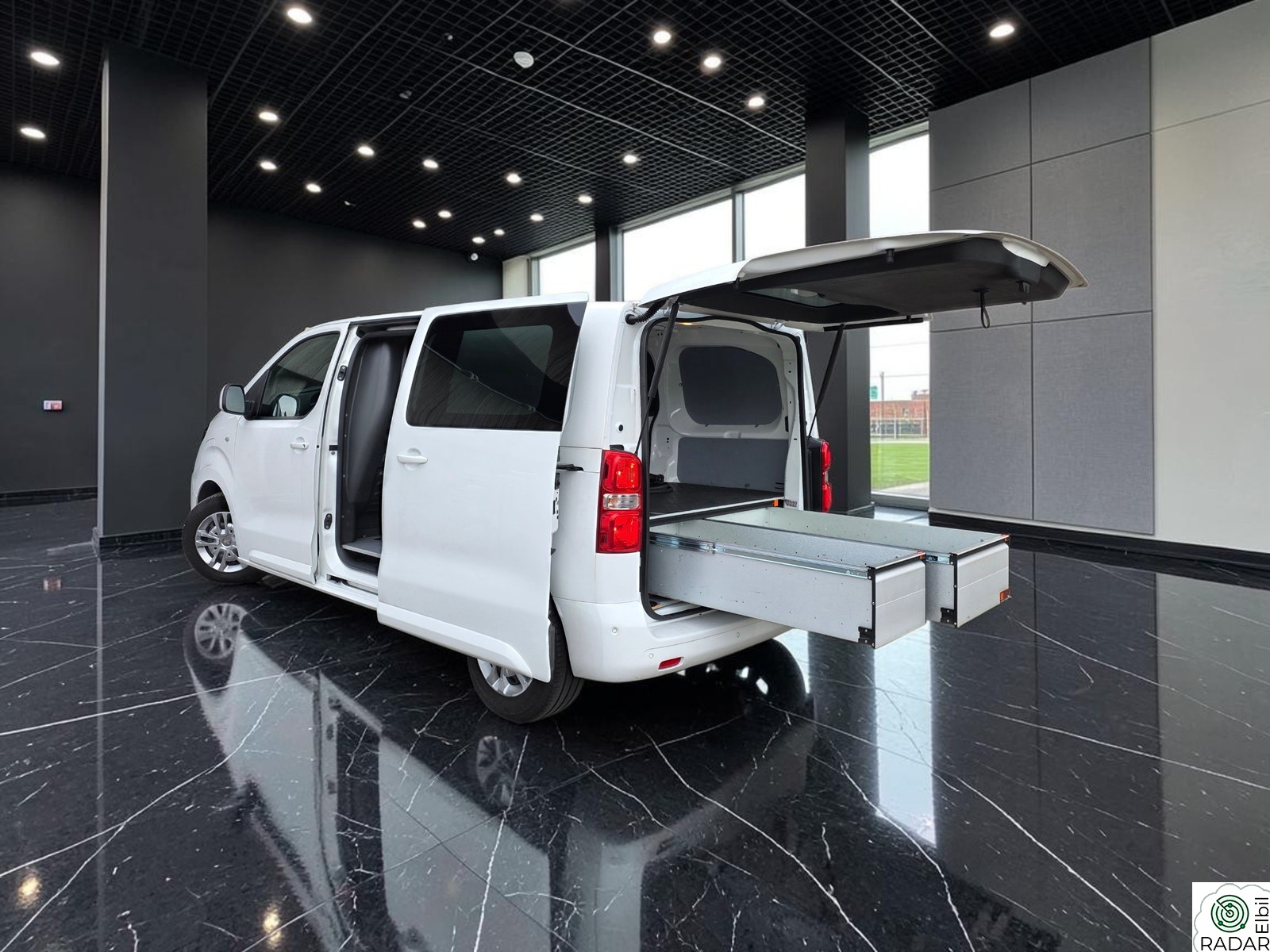 PEUGEOT EXPERT Mester L2 75kWh 136hk++INNREDNING+FORVARMING