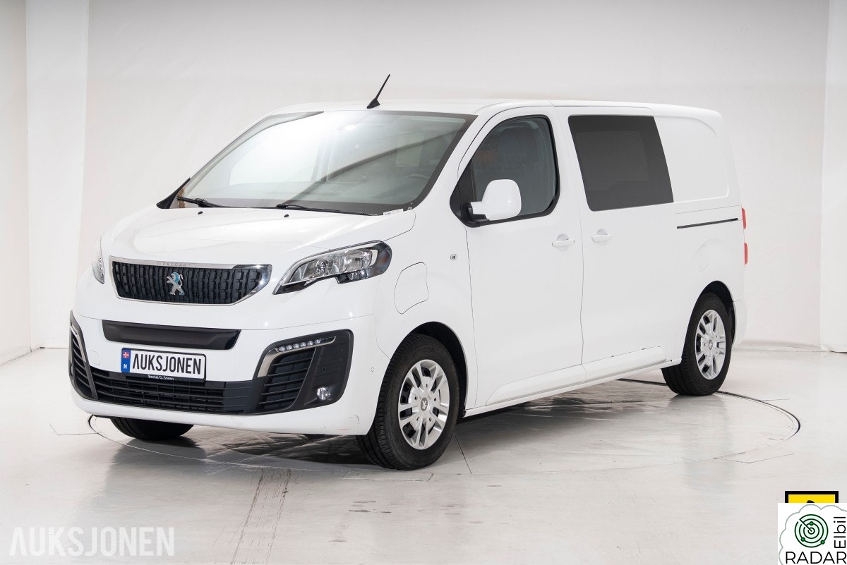 PEUGEOT EXPERT 75 KWH 136 HK L2 AUT HENGERFESTE KAMERA CRUISE SKYVEDØR
