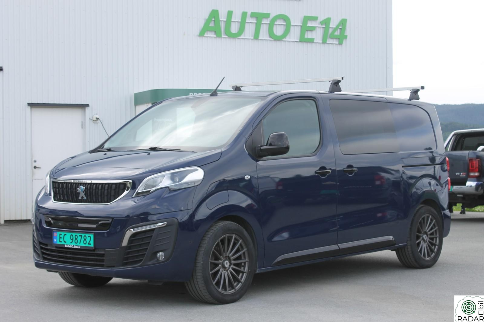 PEUGEOT EXPERT L2 75Kw / 2x skyvedør /Krok /