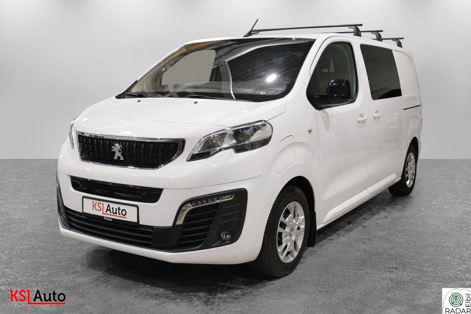 PEUGEOT EXPERT 75KWH-136HK-L2-Hengerfeste-kamera