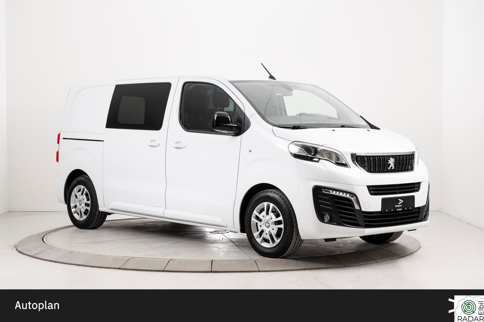 PEUGEOT EXPERT 75 kWh Mester L2 | Cruise/Krok/Kamera/HUD