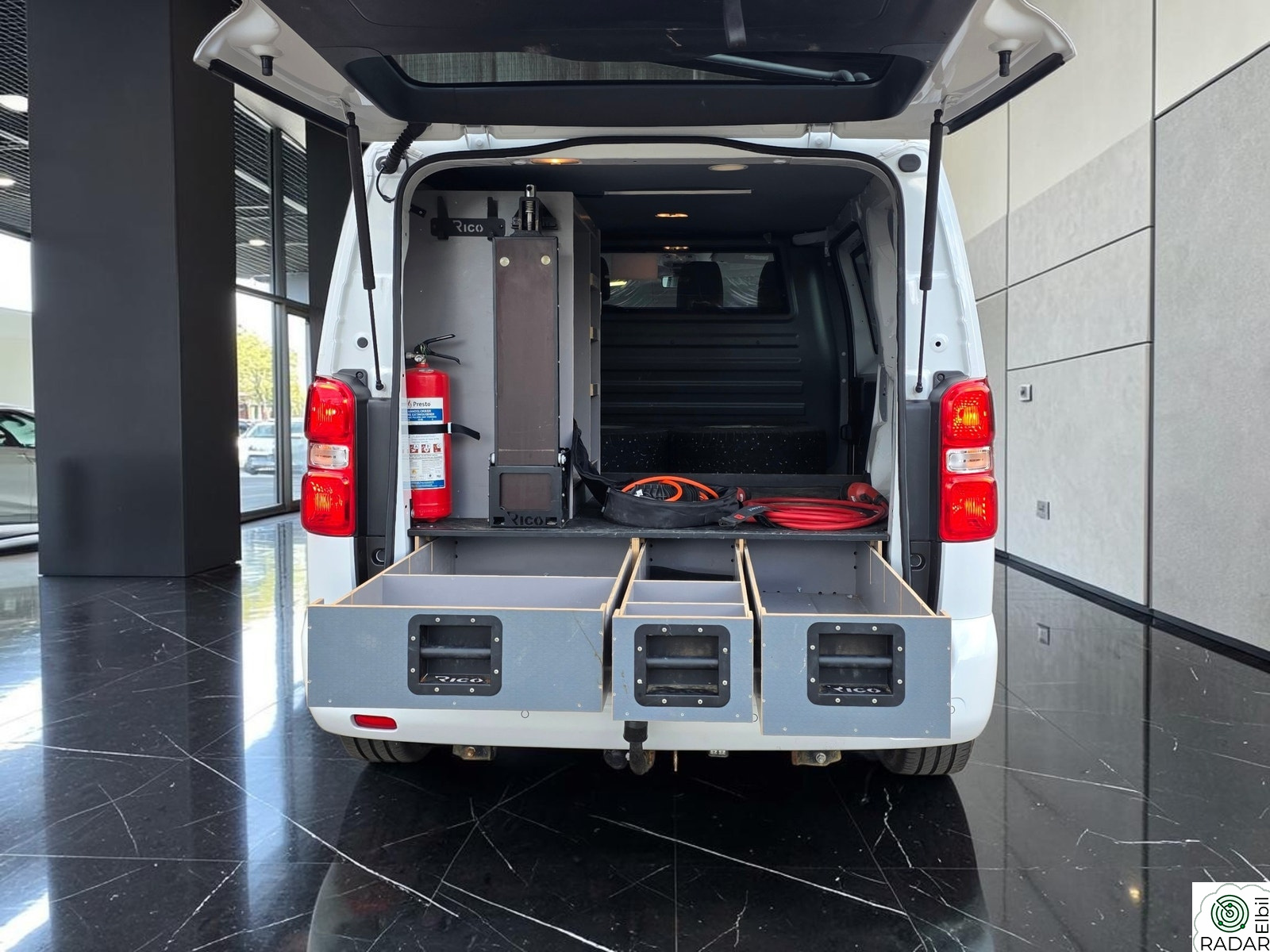 PEUGEOT EXPERT Mester L2 75kWh 136hk+INNREDNING+KROK+