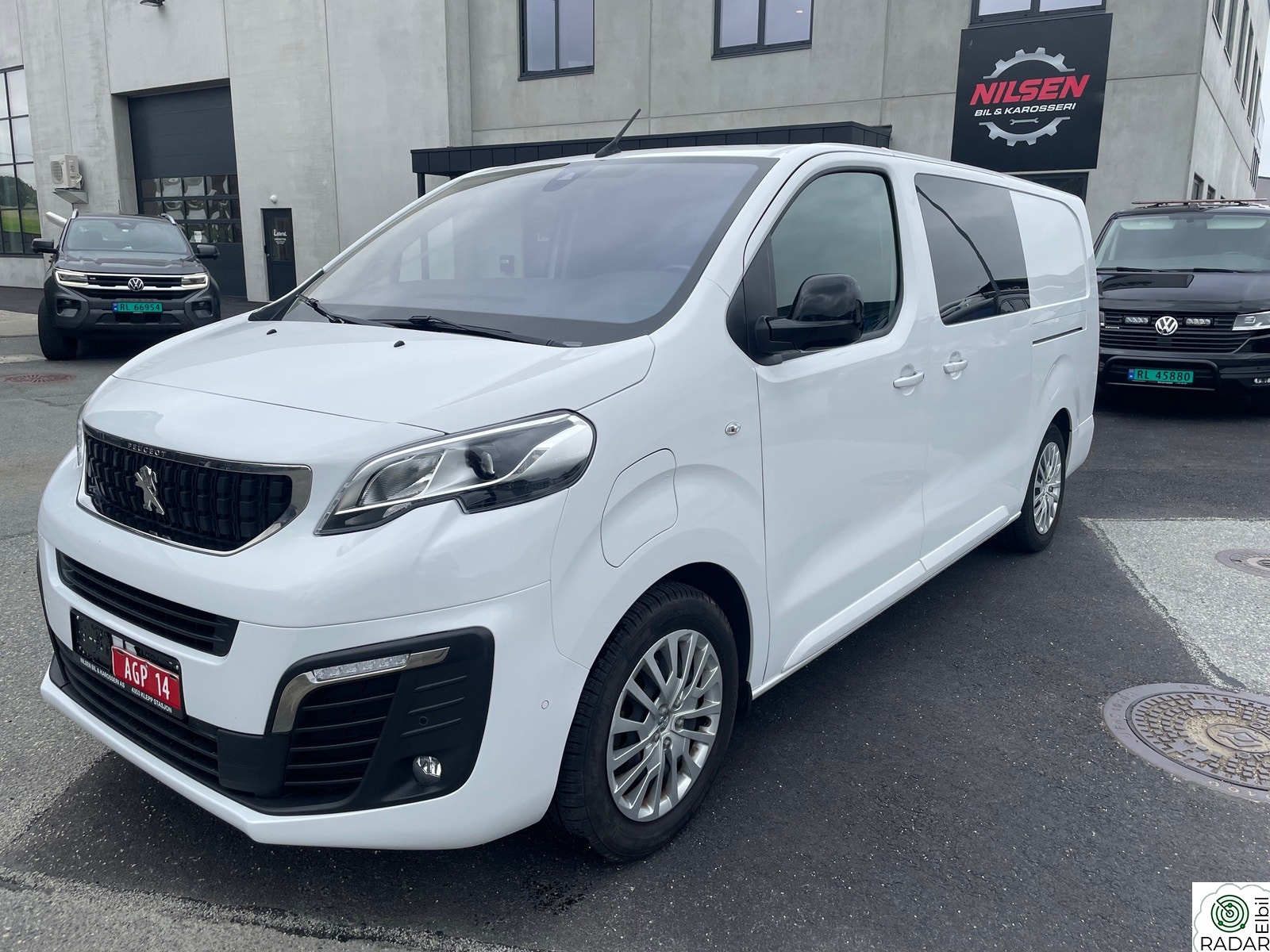 PEUGEOT Expert Mester Fleet L3 75kWh 136hk