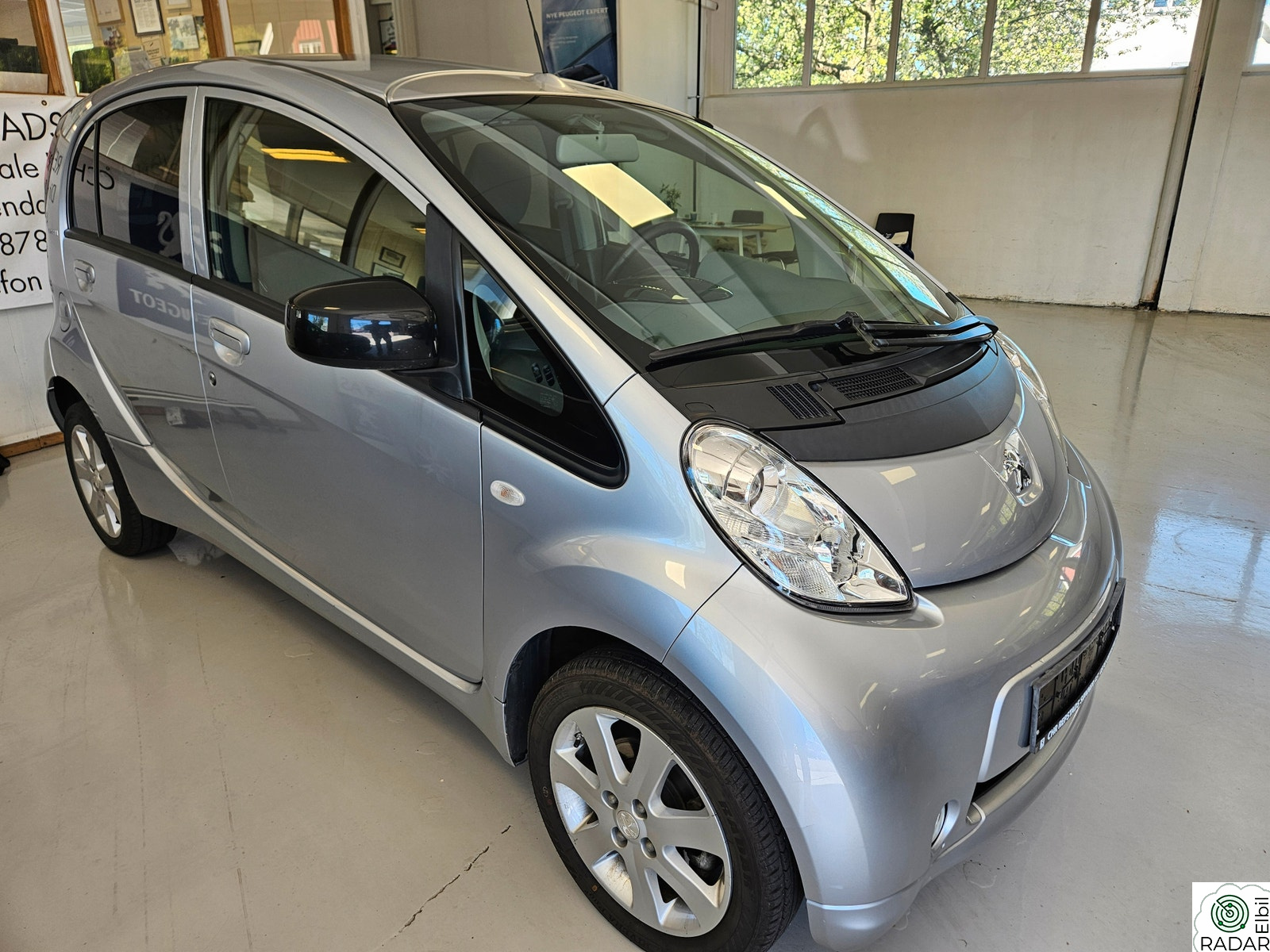PEUGEOT iOn Active 67 hk/Velholdt/ Kun 1 eier/Lav km