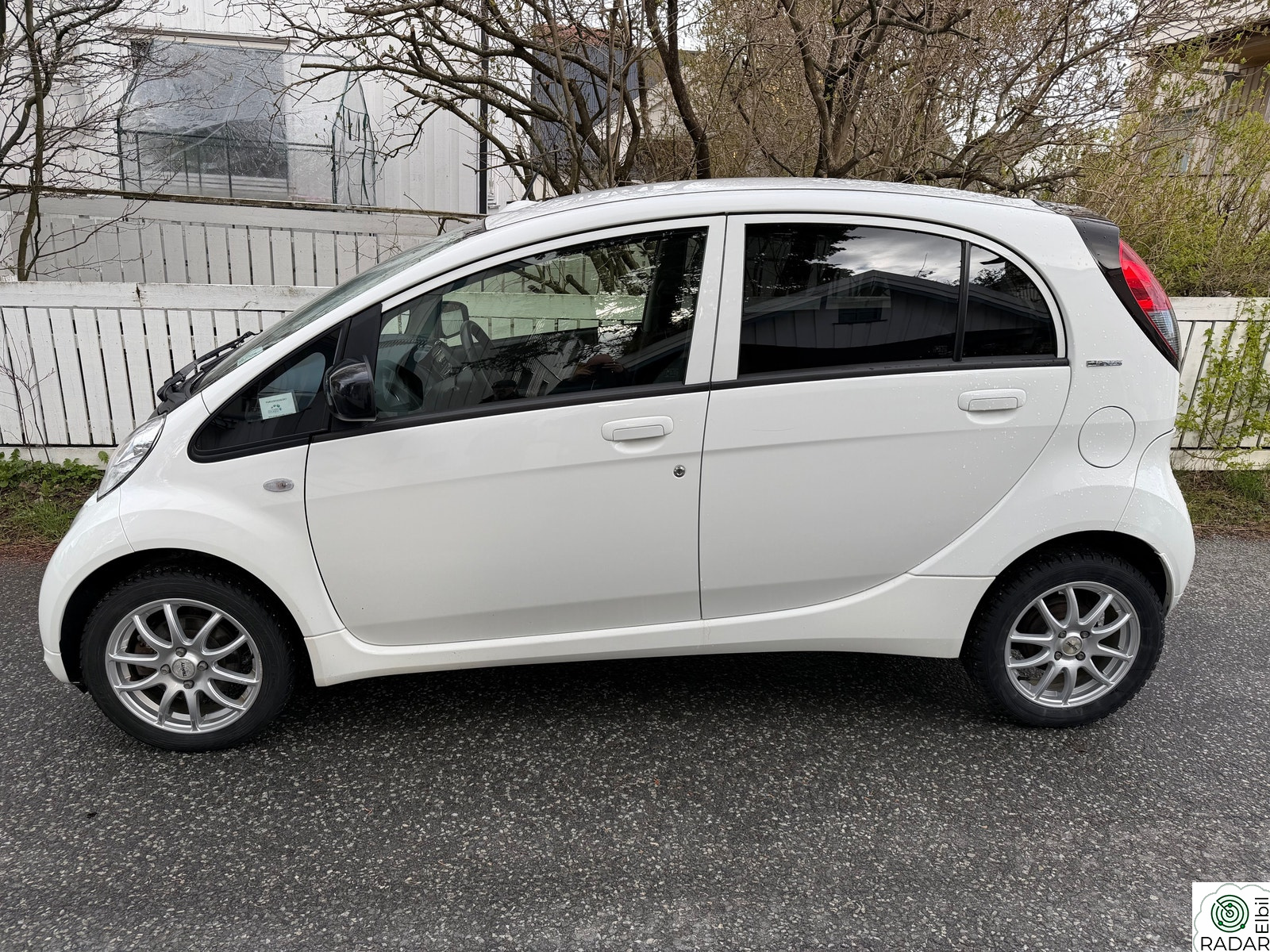 PEUGEOT iOn Elbil Active 67 hk