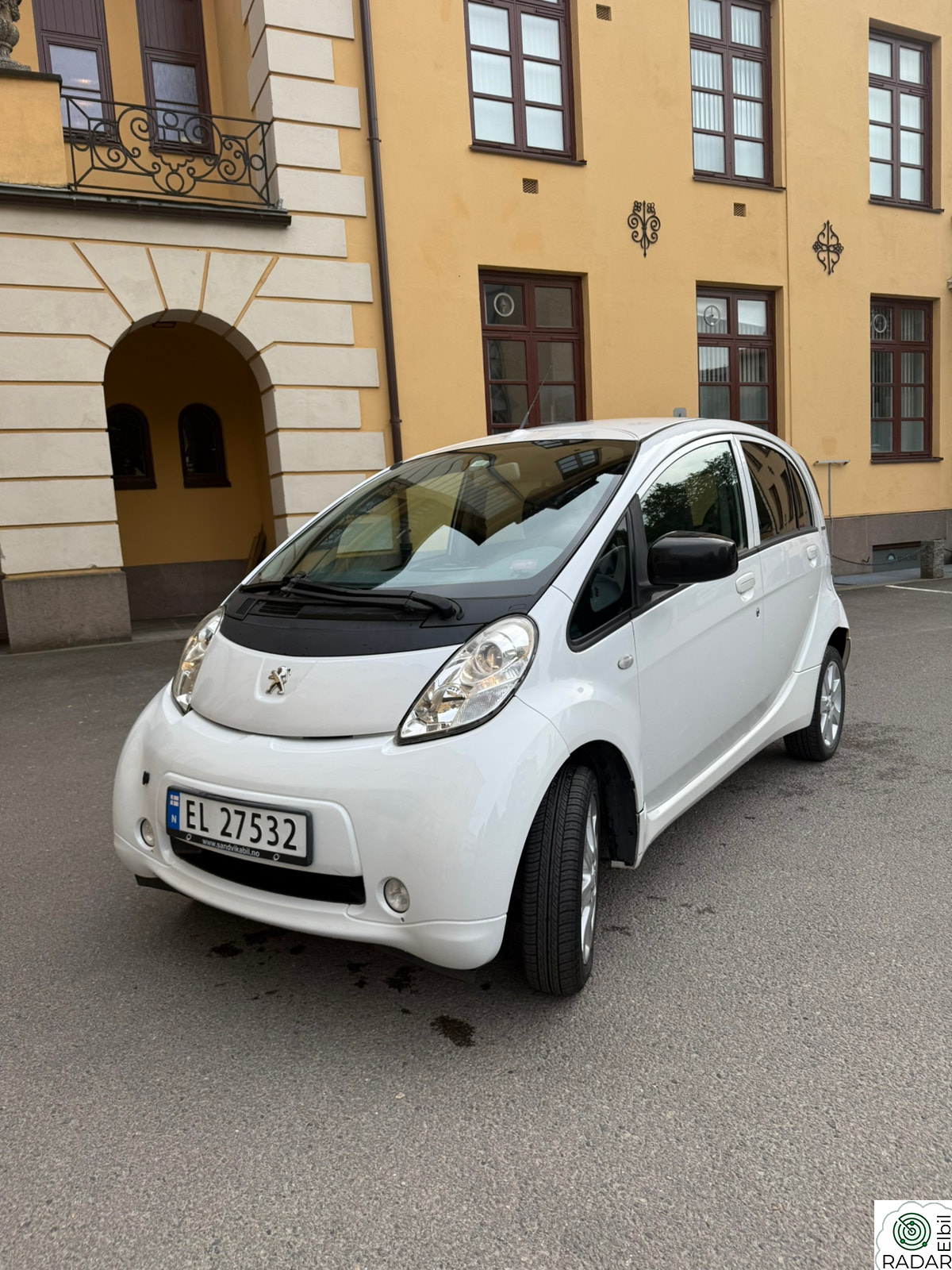 PEUGEOT ION