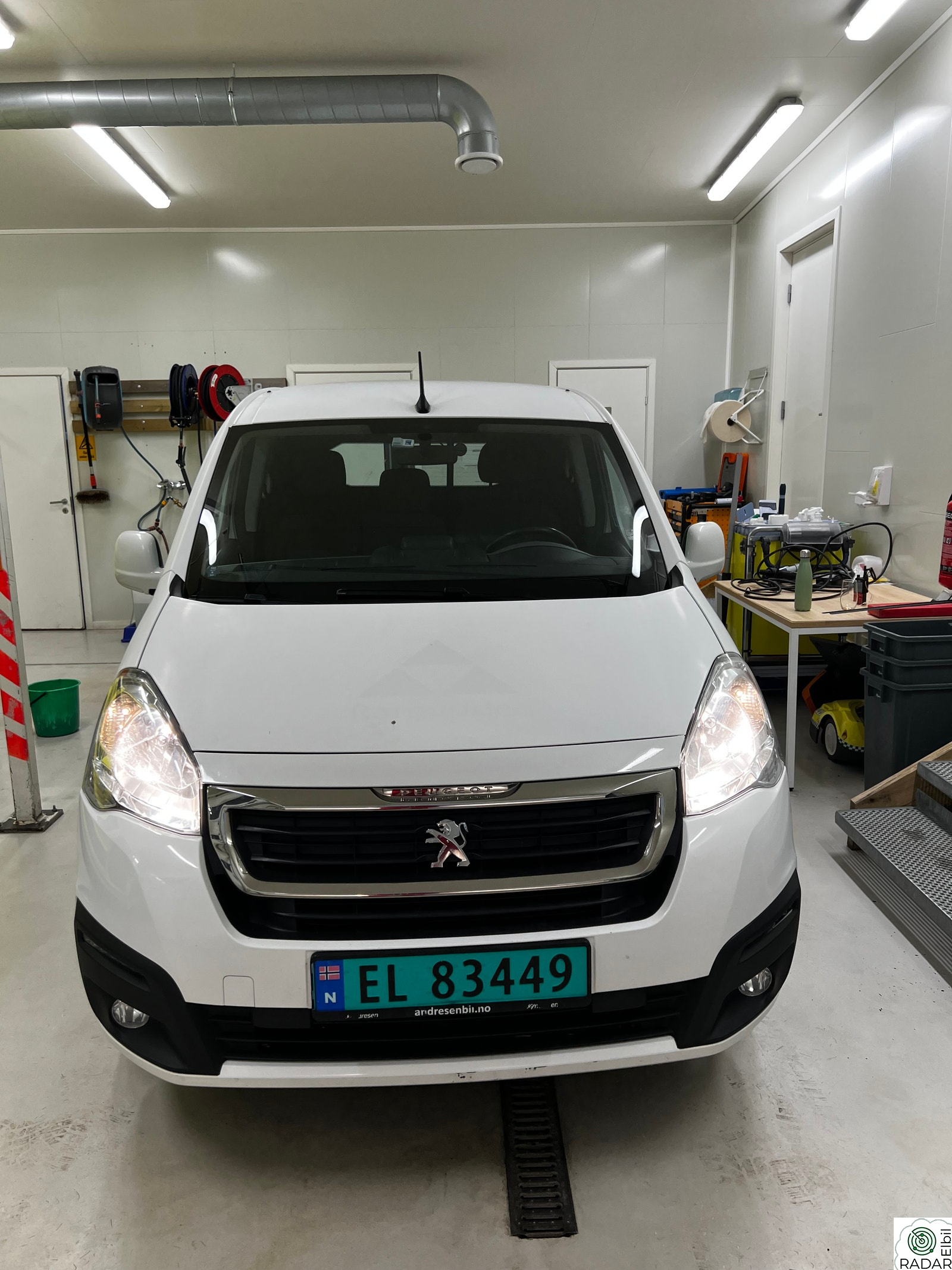 PEUGEOT PARTNER
