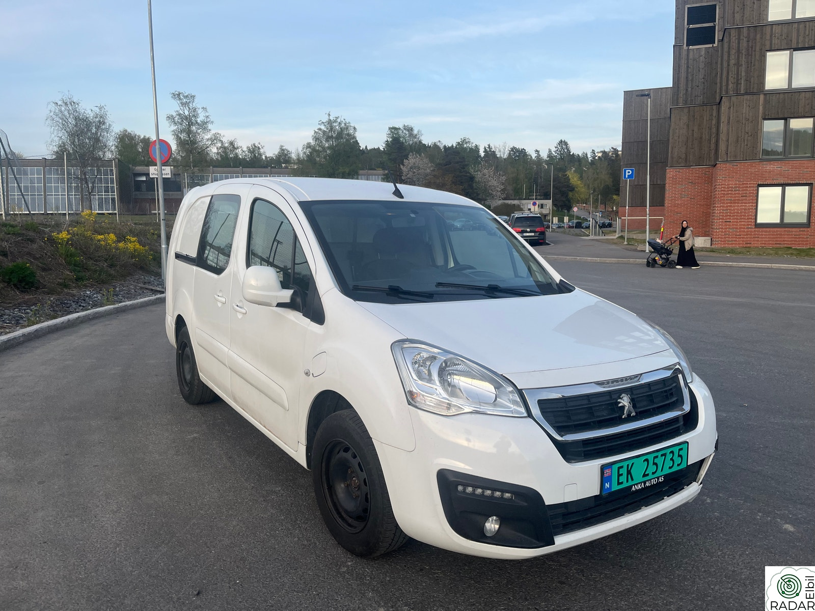 PEUGEOT PARTNER Mester Elektrisk 67hk L2