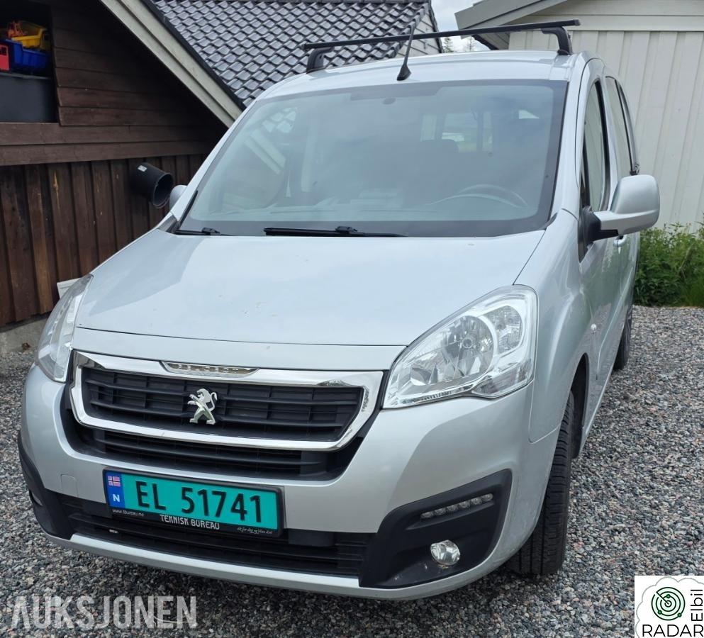 PEUGEOT PARTNER TAKSTATIV S+V DEKK EU OK 10.2027 LAV KM 18800km