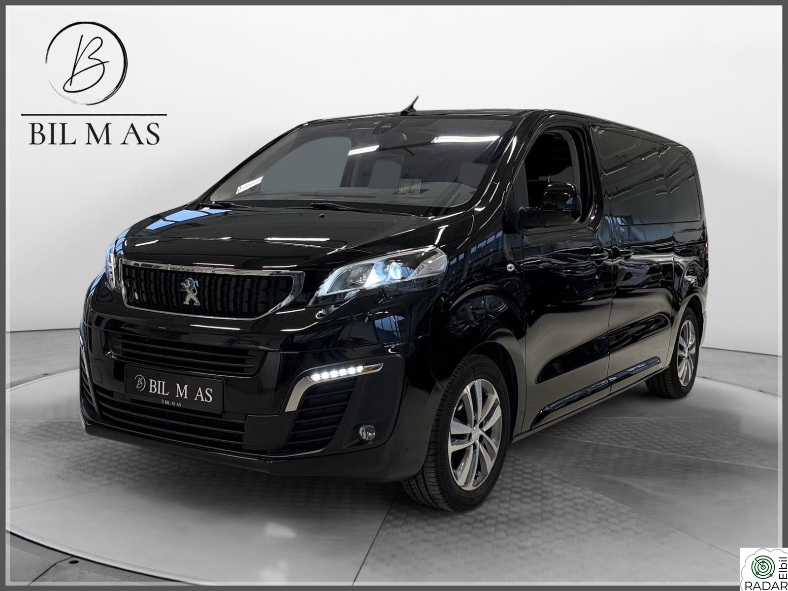 PEUGEOT EXPERT TRAVELLER L2 75kWh Allure 8 seter Skinn Pano H.Feste Massaje