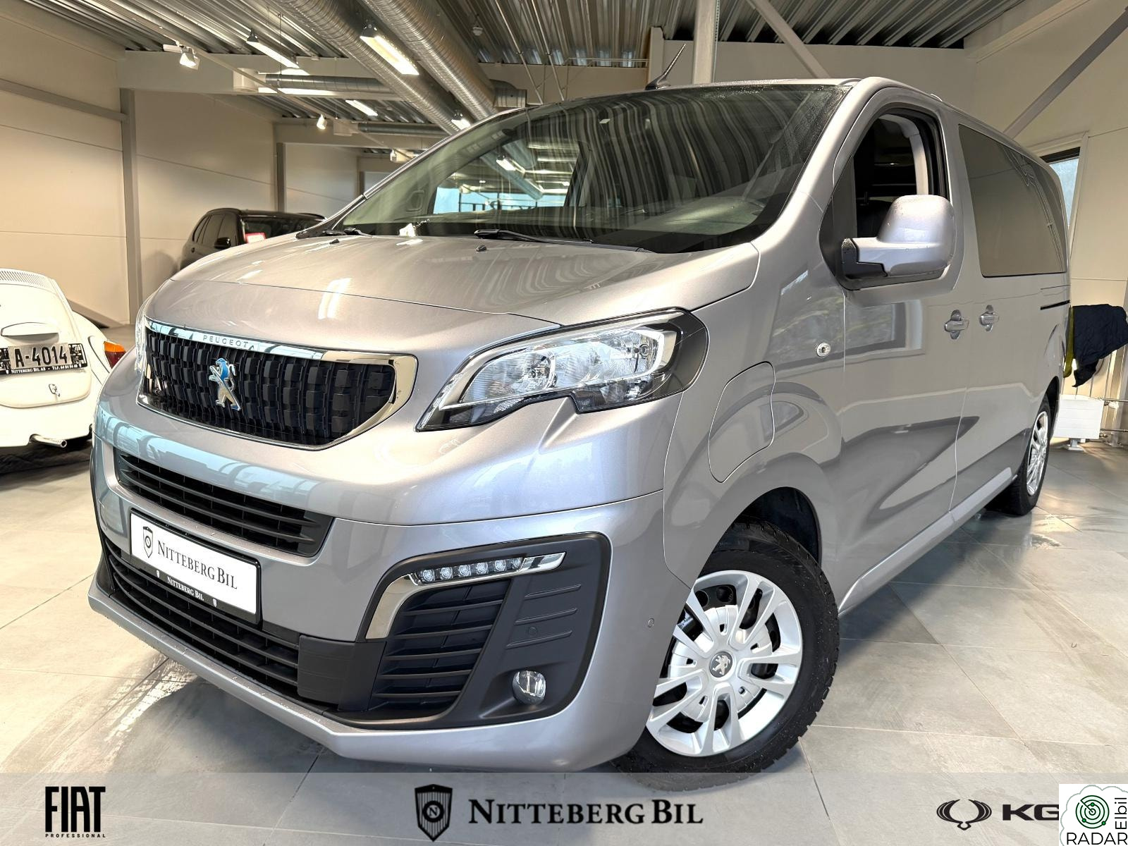 PEUGEOT EXPERT TRAVELLER TRAVELLER 9 Seter-Hengerfeste- R.Kamera- Apple CarPlay