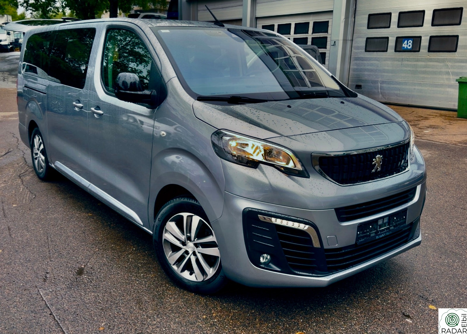 PEUGEOT Traveller L3 Business 75kWt