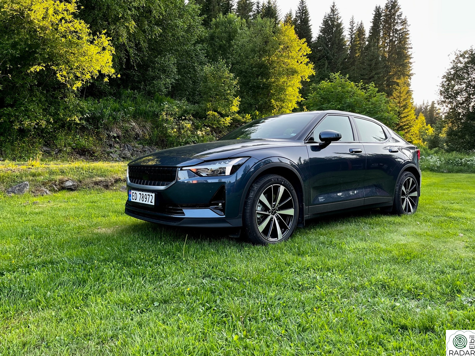 POLESTAR 2 Long Range Dual Motor Plus