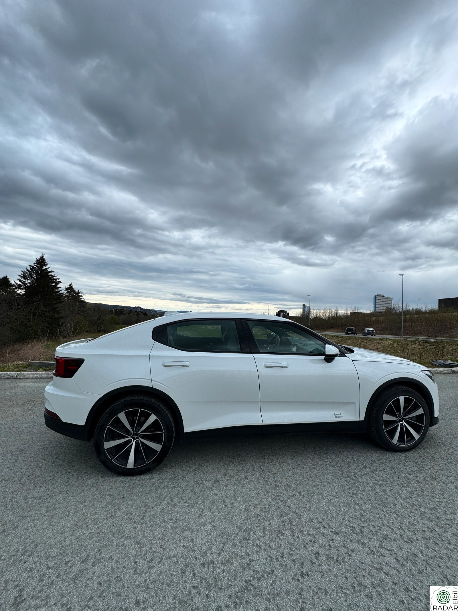 POLESTAR 2 Standard Range Single Motor 64 kWh