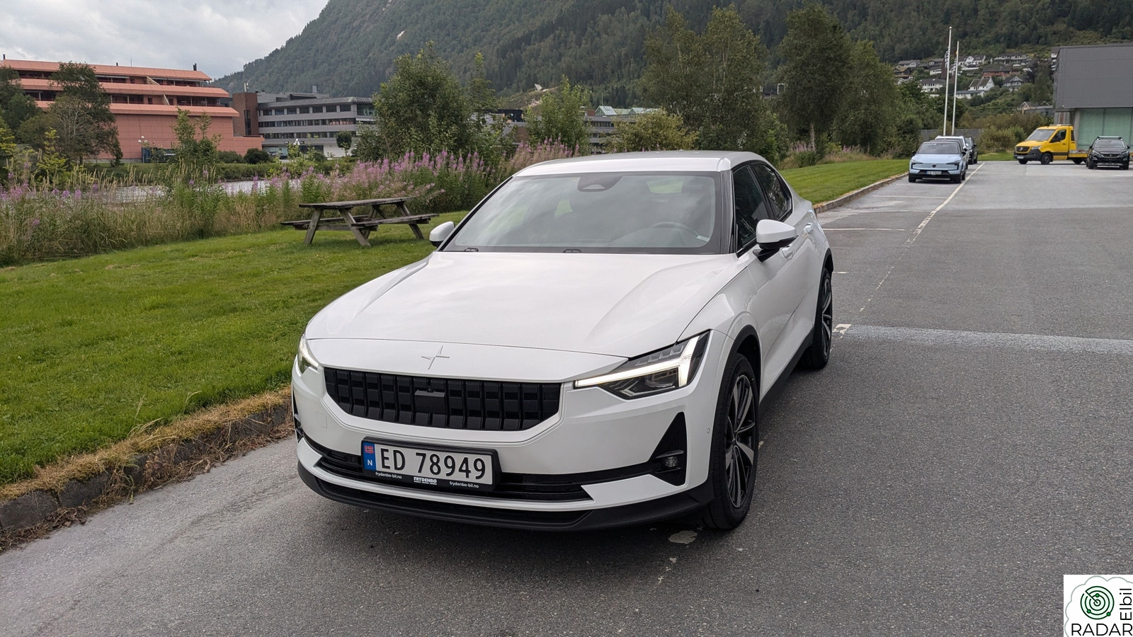 POLESTAR 2 Pixel lys, Standard Range Single Motor Pilot