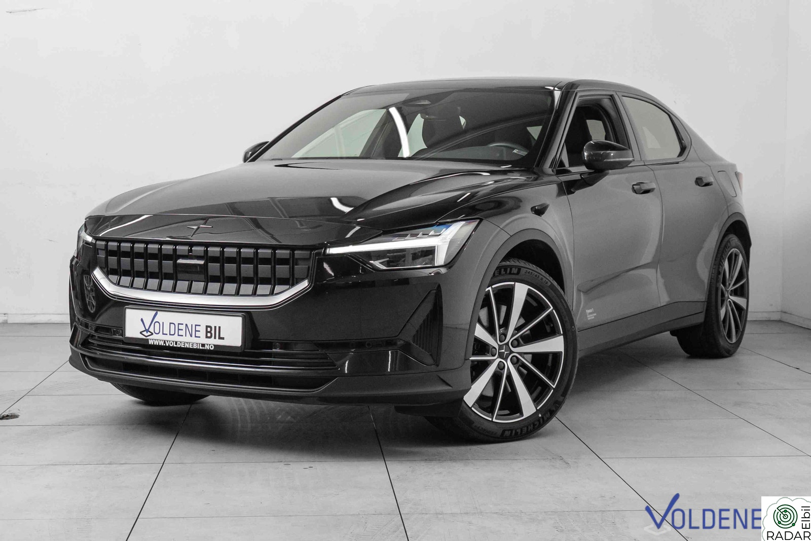POLESTAR 2 SRSM PLUS - 440KM WLTP - Pano - Harman - R.kam - V.ratt