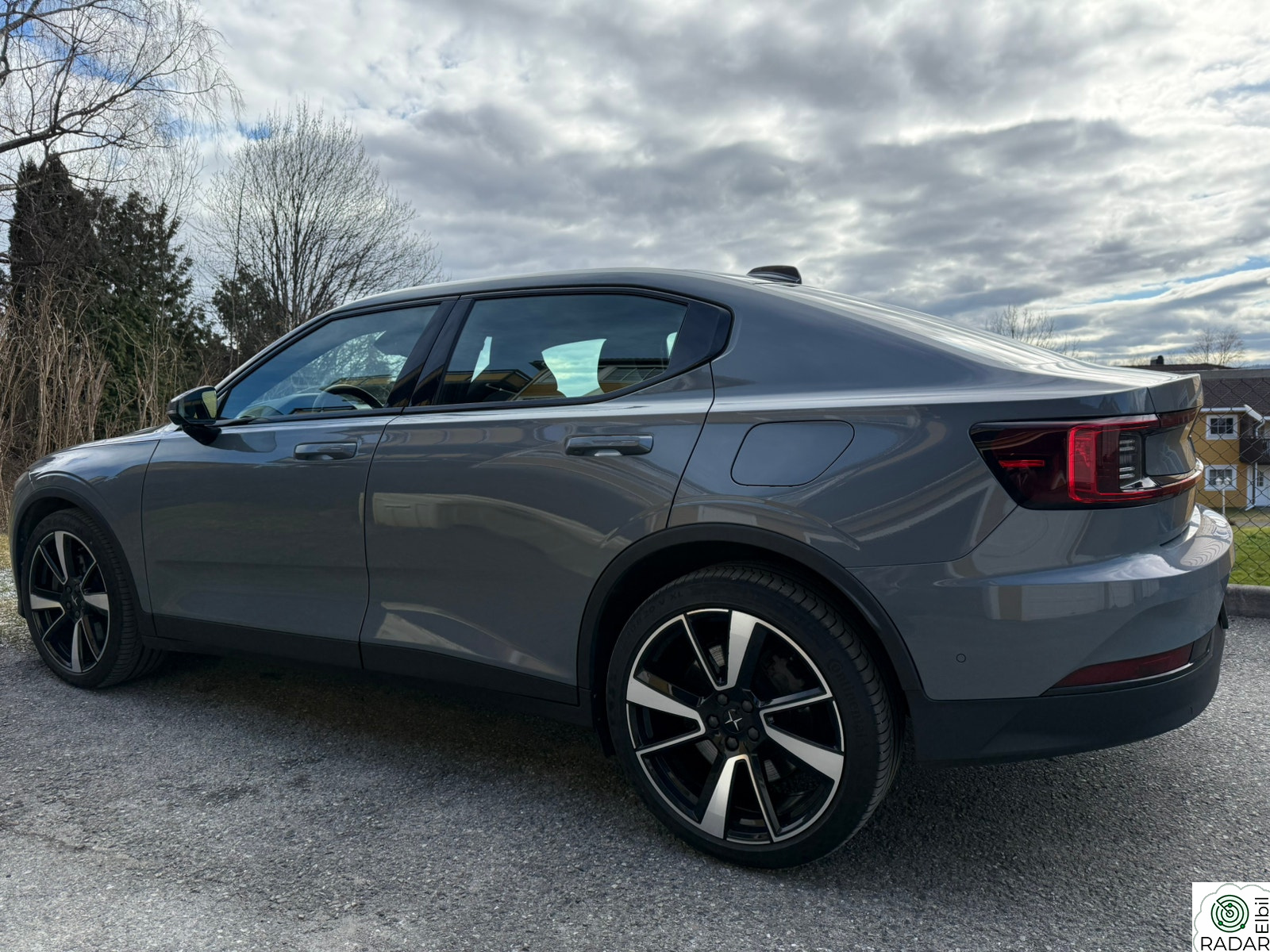 POLESTAR 2 Launch Edition