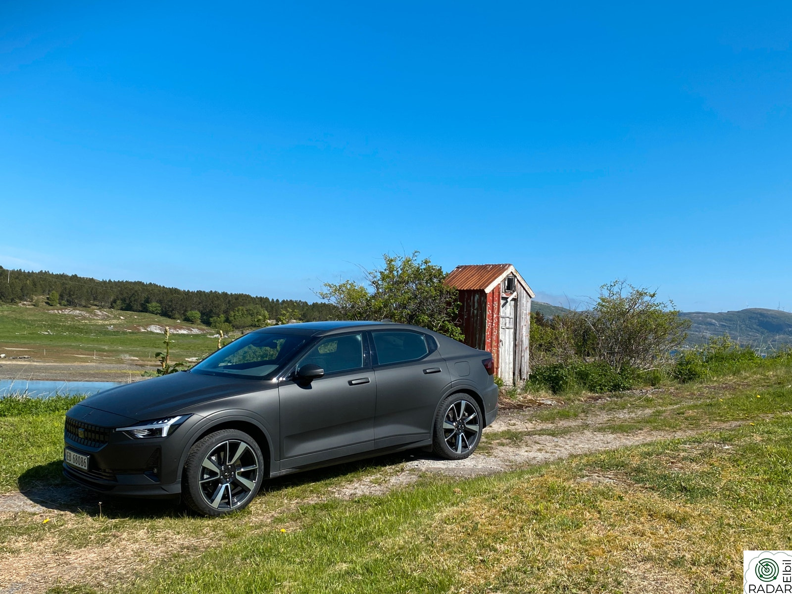 POLESTAR 2 LR, Dual Motor, Pilot, Plus, Krok, Pano, Pixel.
