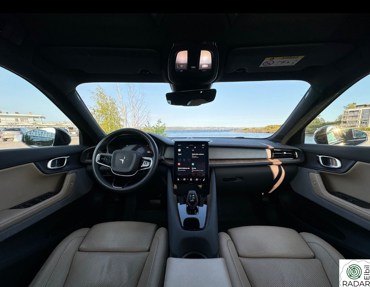 POLESTAR 2 Long Range Dual Motor Performance