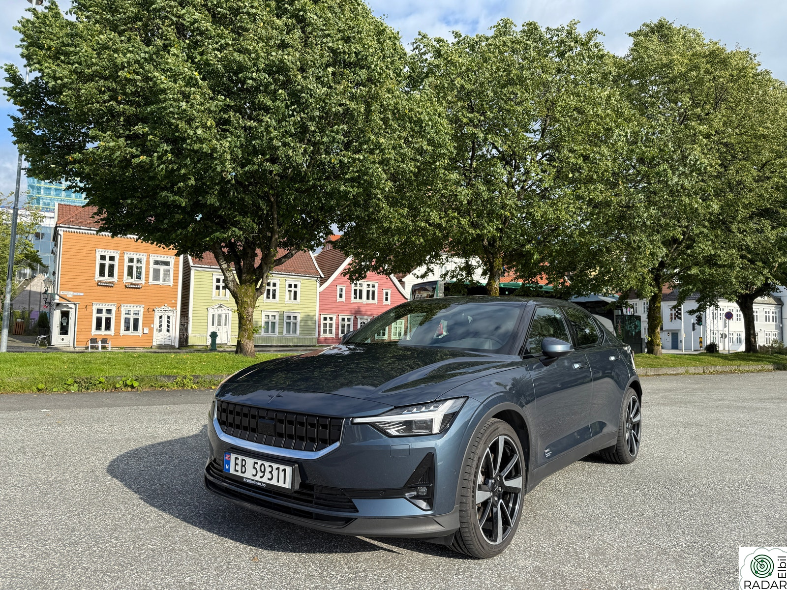 POLESTAR 2 Long Range AWD, Panorama, Hengerfeste Pilot plus