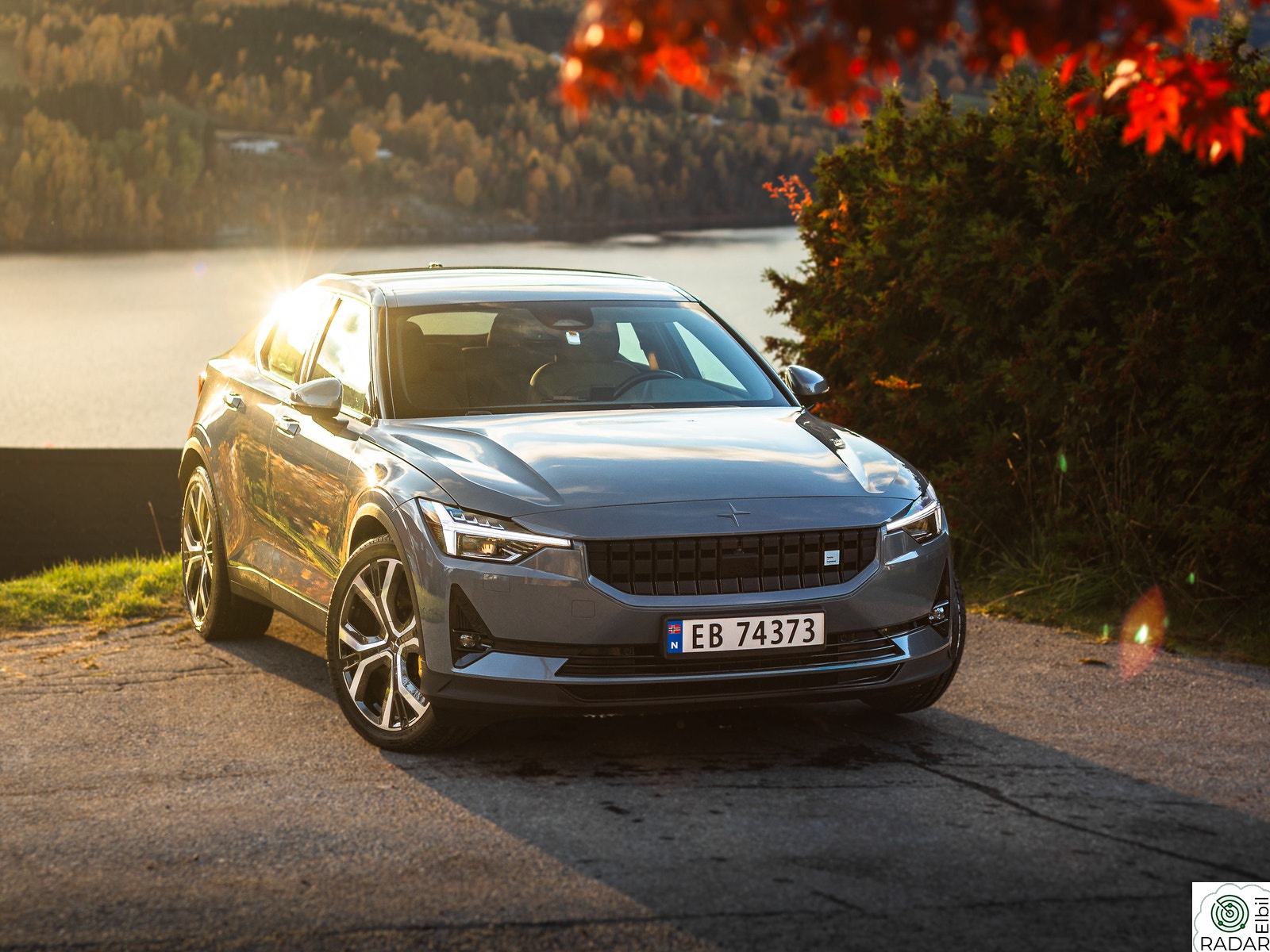 POLESTAR 2 Performance Long range Dual motor