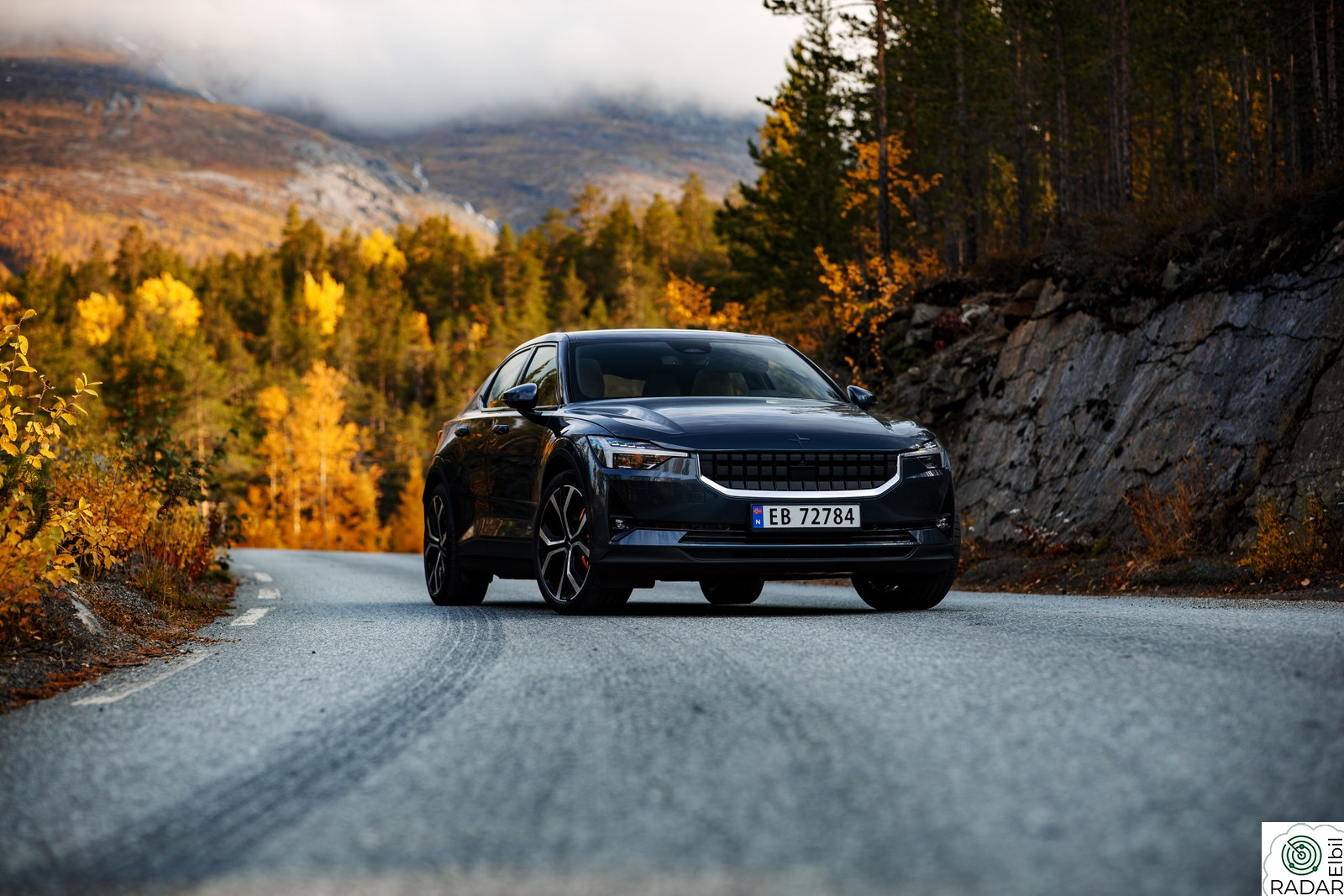 POLESTAR 2 Plus Pilot Performance Nappa skinn