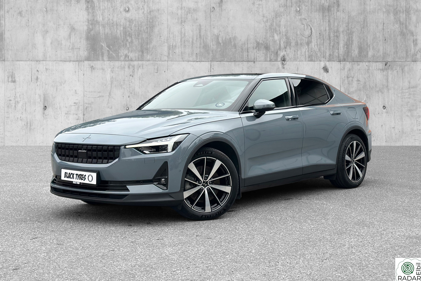 POLESTAR 2 Long Range AWD, Pilot, Plus, HarmanKardon, 360, Krok ++