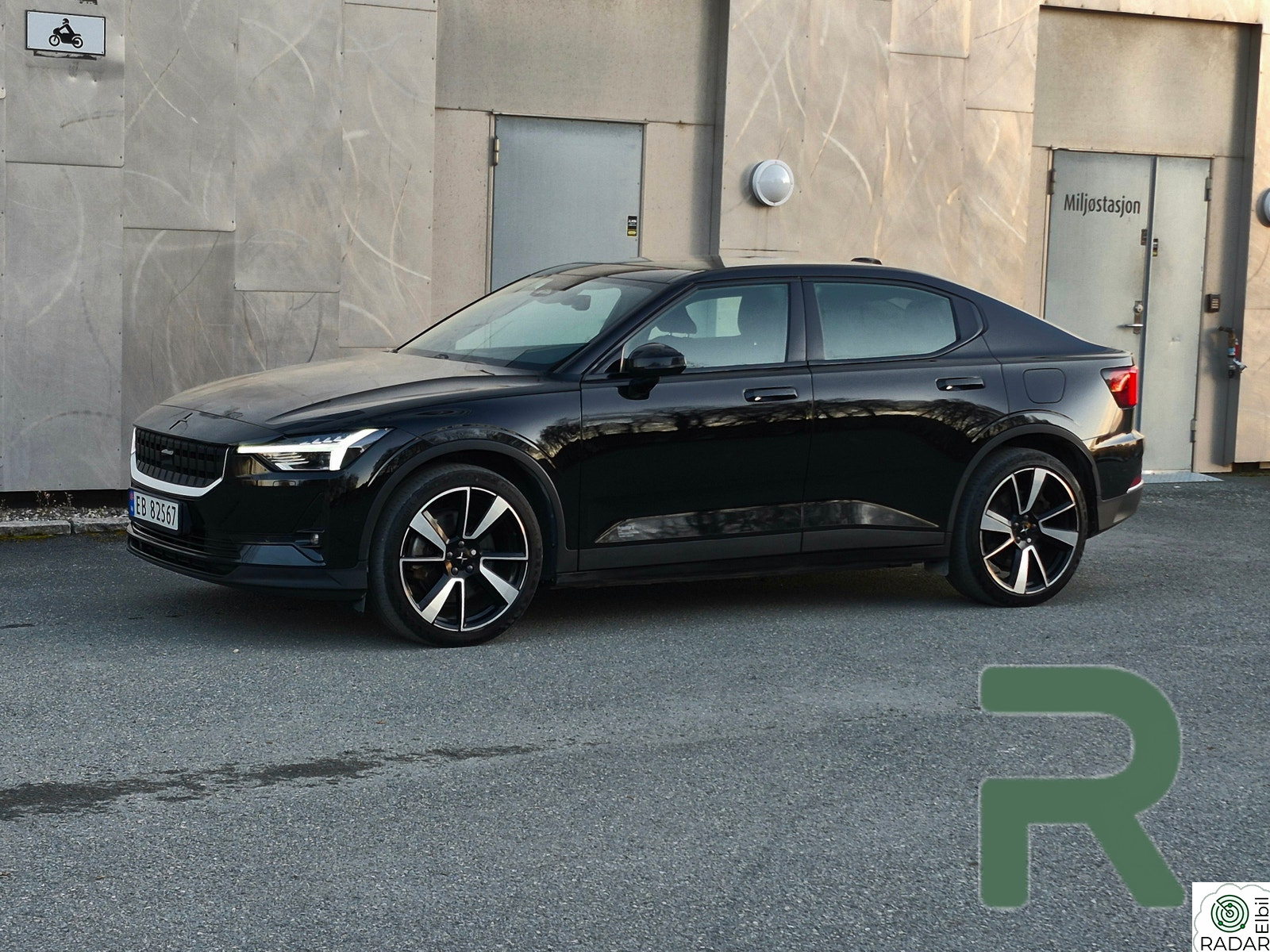 POLESTAR 2 Long Range Dual Motor Nybilgaranti Pilotp.