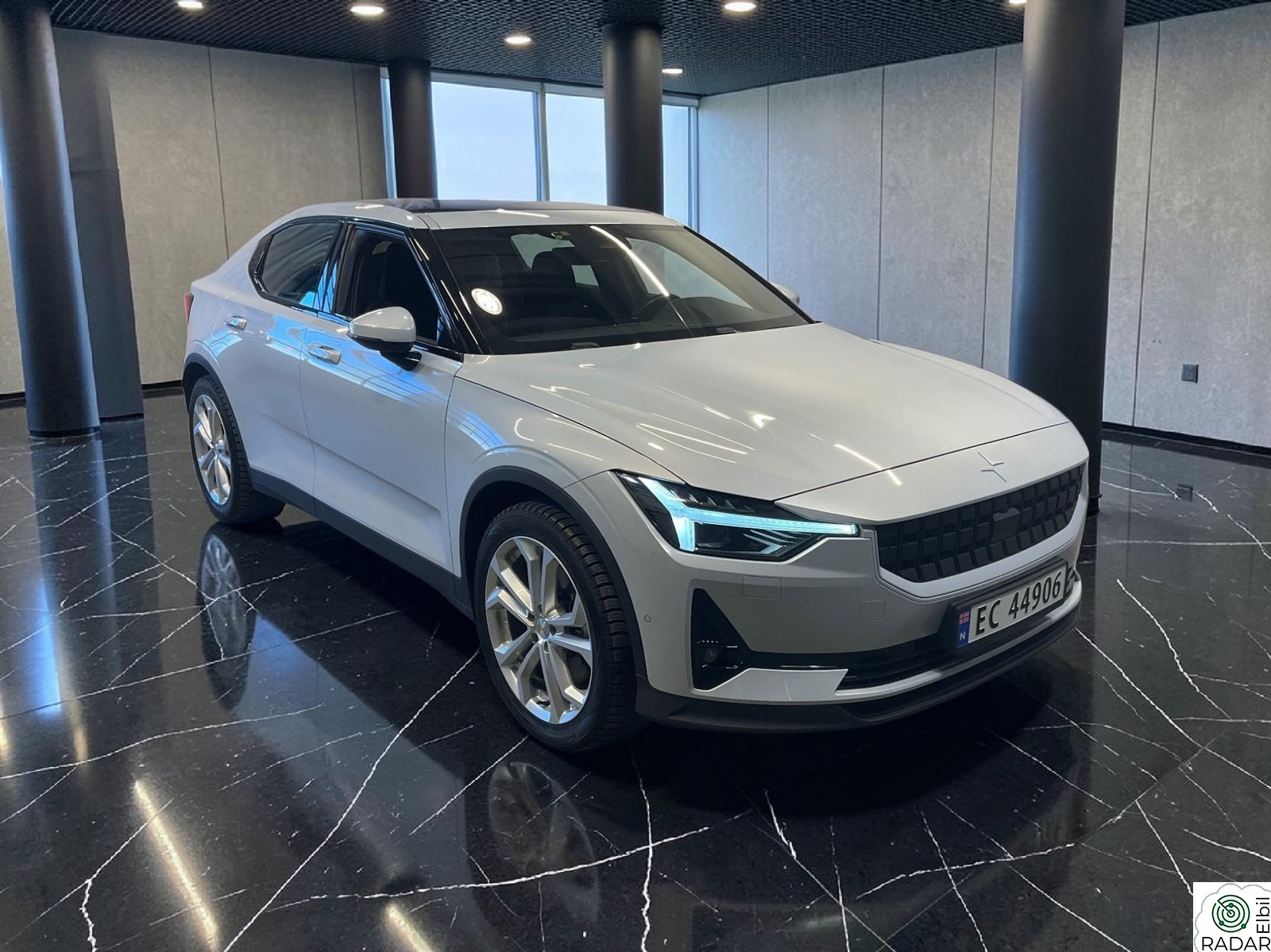 POLESTAR 2 75kwt+LAV KM!! EU 2027+KROK+R-KAMERA+313WLPT